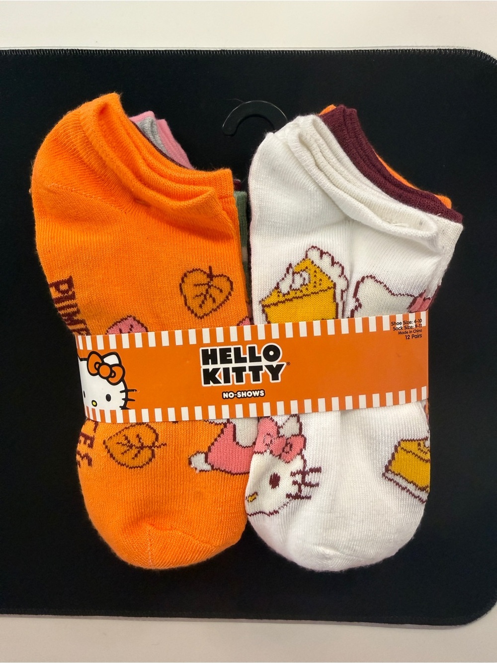 Sanrio Hello Kitty Women’s Fall Halloween No Show Socks 12 Pack NWT